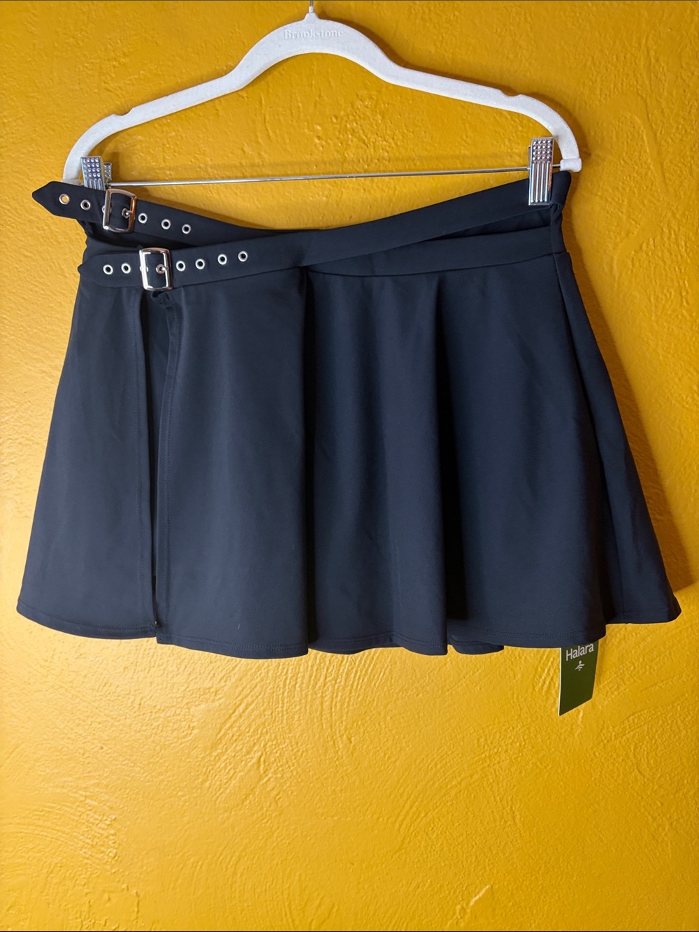 HALARA NWT Black Circle Skater Mini Skirt w Double Buckle Belt Shorts w pocket L